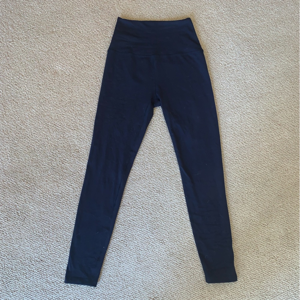 Beyond Yoga black leggings Small